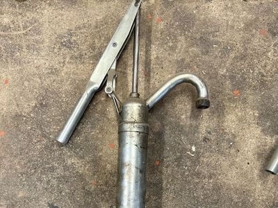 Lever Action Drum Hand Pump for 15- to 55-Gallon Drums