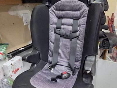 Cosco Finale 2-in-1 booster Car Seat