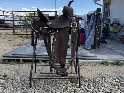 Leightweight Master Barrel Saddle