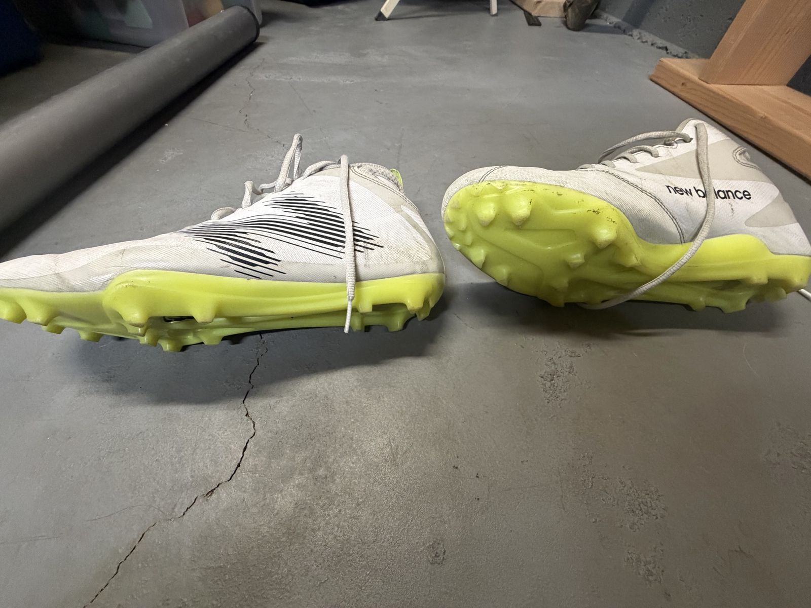 New Balance size 10 V4 Rush Lacrosse Cleats