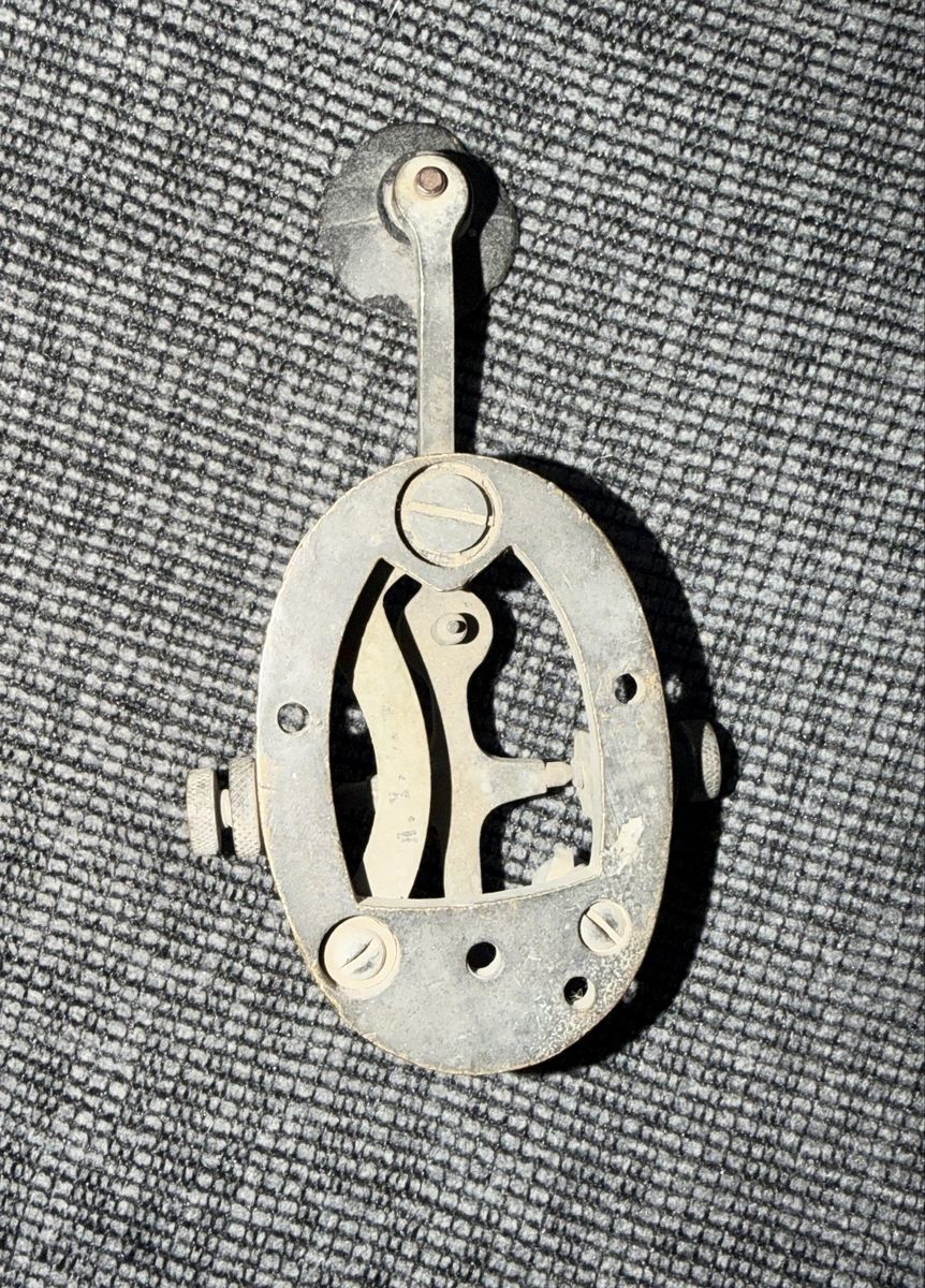 Main image 7