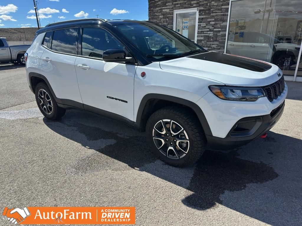 2025 Jeep Compass Trailhawk