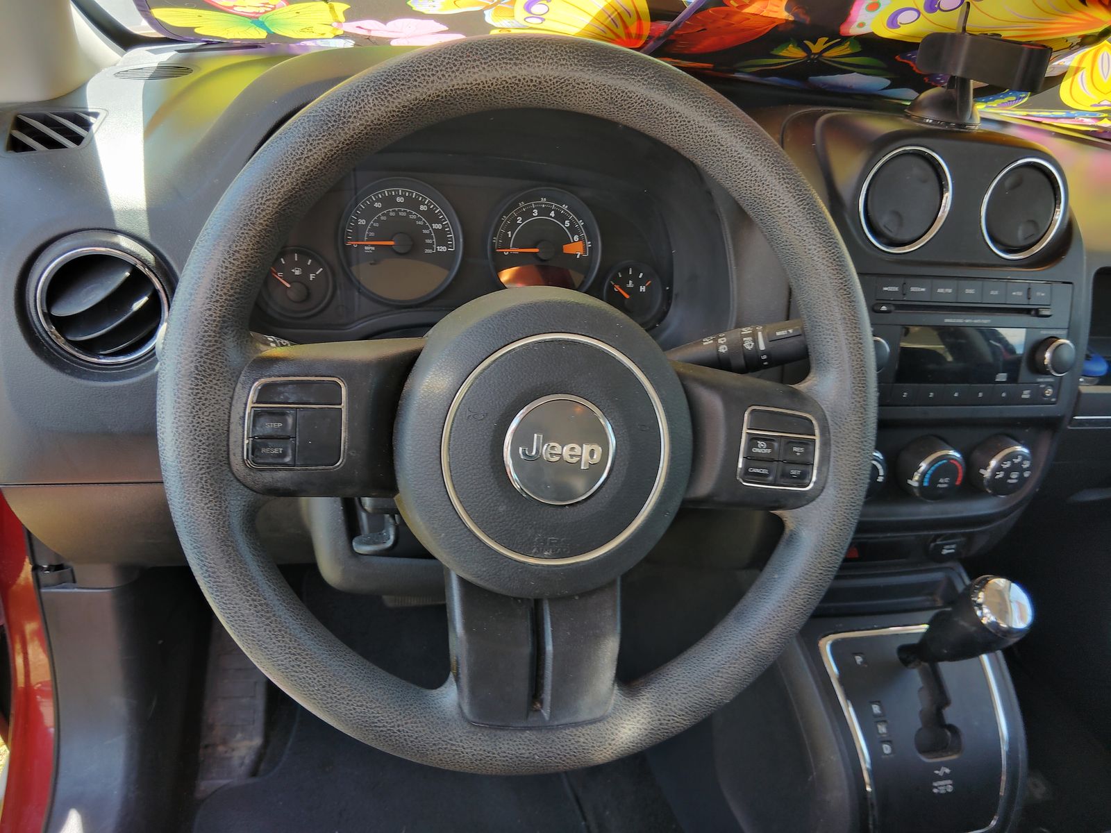 Main image 12