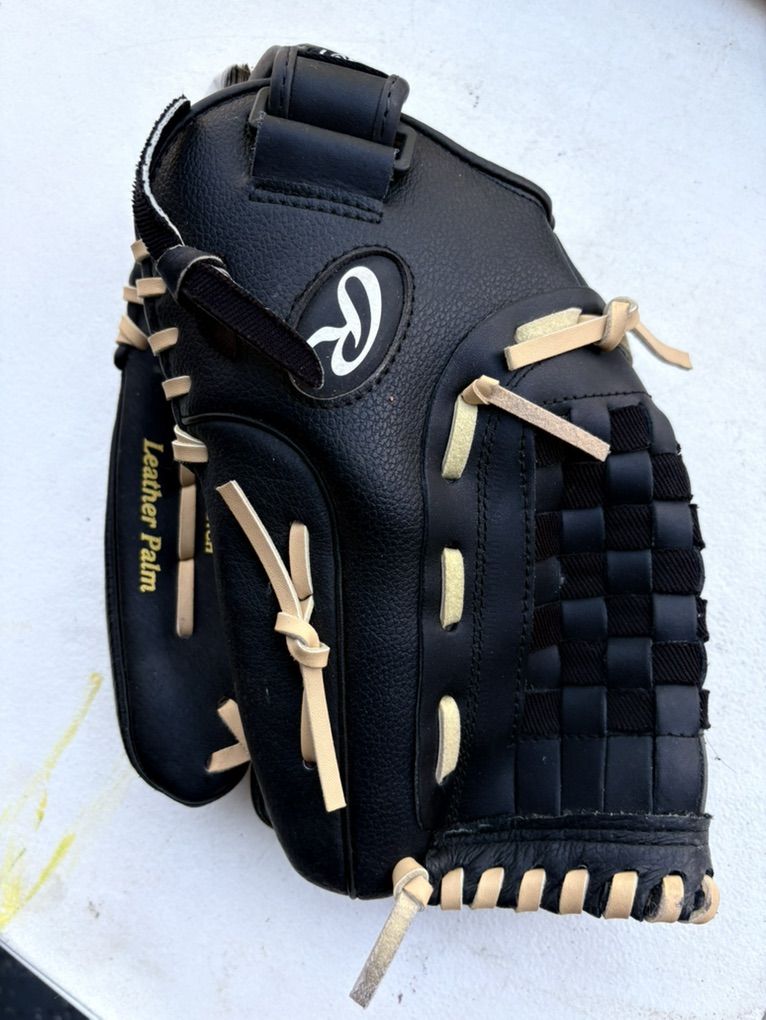 Rawlings 13 Glove