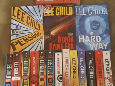 Lee Child Jack Reacher Book Lot - 17 Novels Including Killing Floor, Die Trying, Tripwire & More