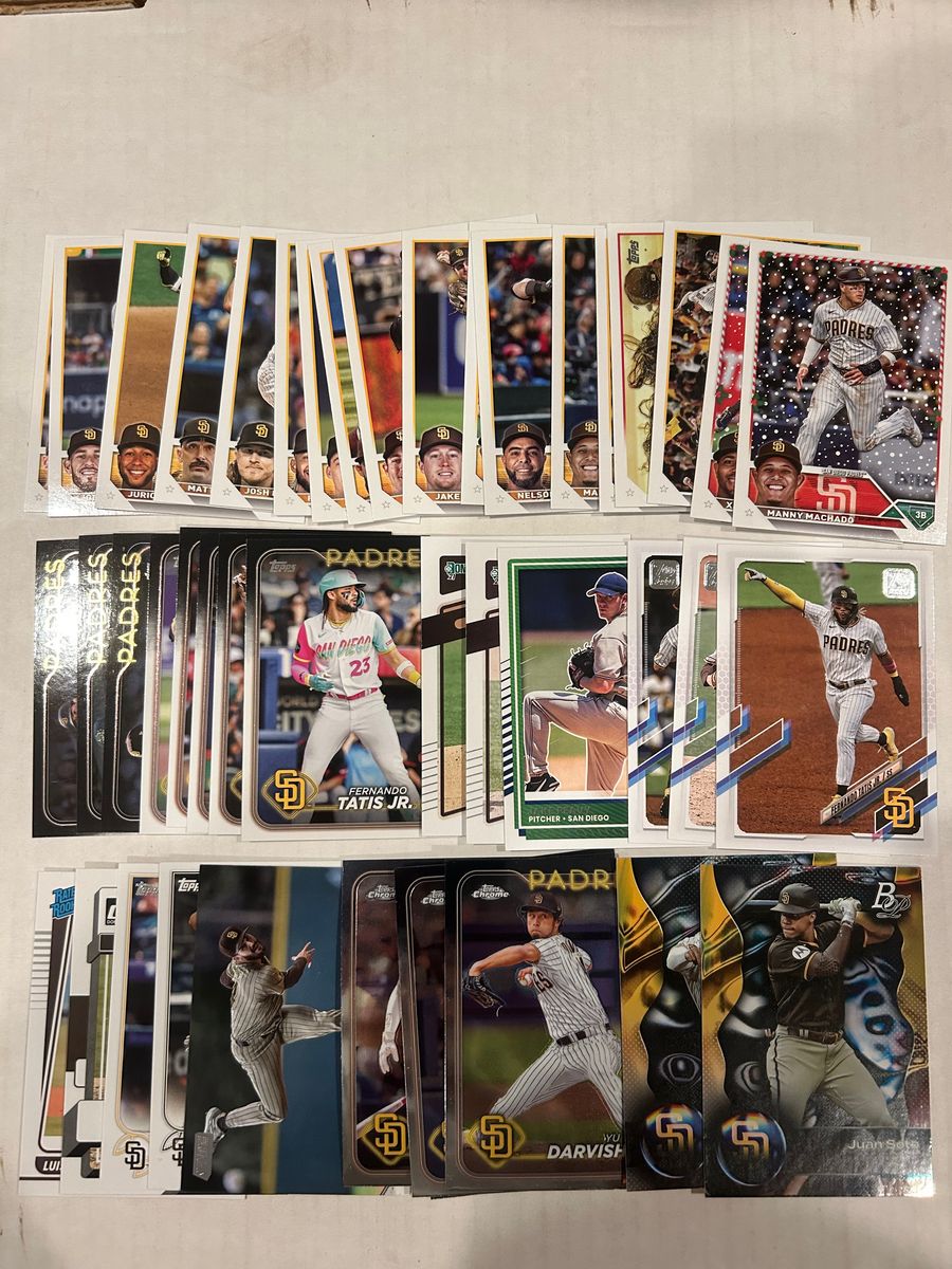 SAN DIEGO PADRES TEAM LOT 650+ CARDS