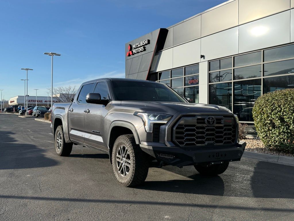 2022 Toyota Tundra SR5