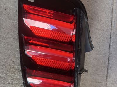 Mustang GT350 Passenger Side LED Tail Light Assembly - Used Condition