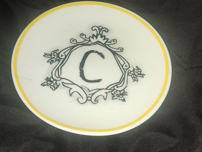 Katie and Mandy by Home Essentials Decorative small plate