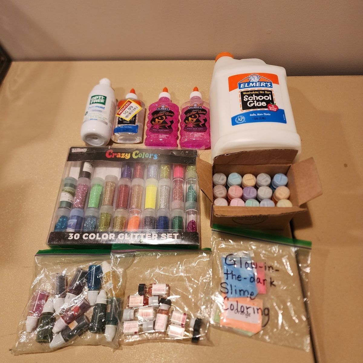 CRAFTS, CRAFTS, & MORE CRAFTS!!!