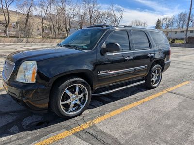 2008 GMC YUKON Denali