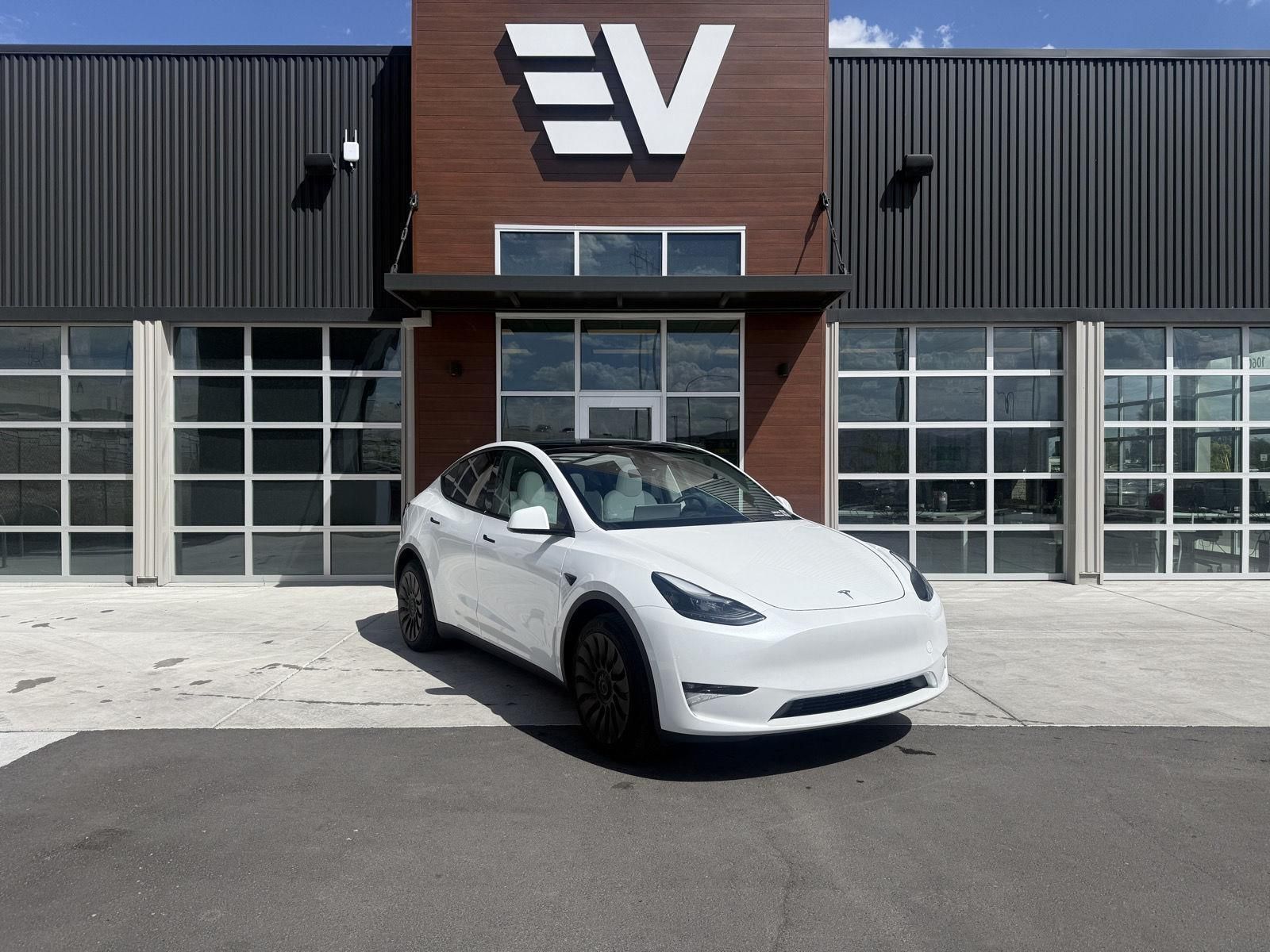 2023 Tesla Model Y Long Range