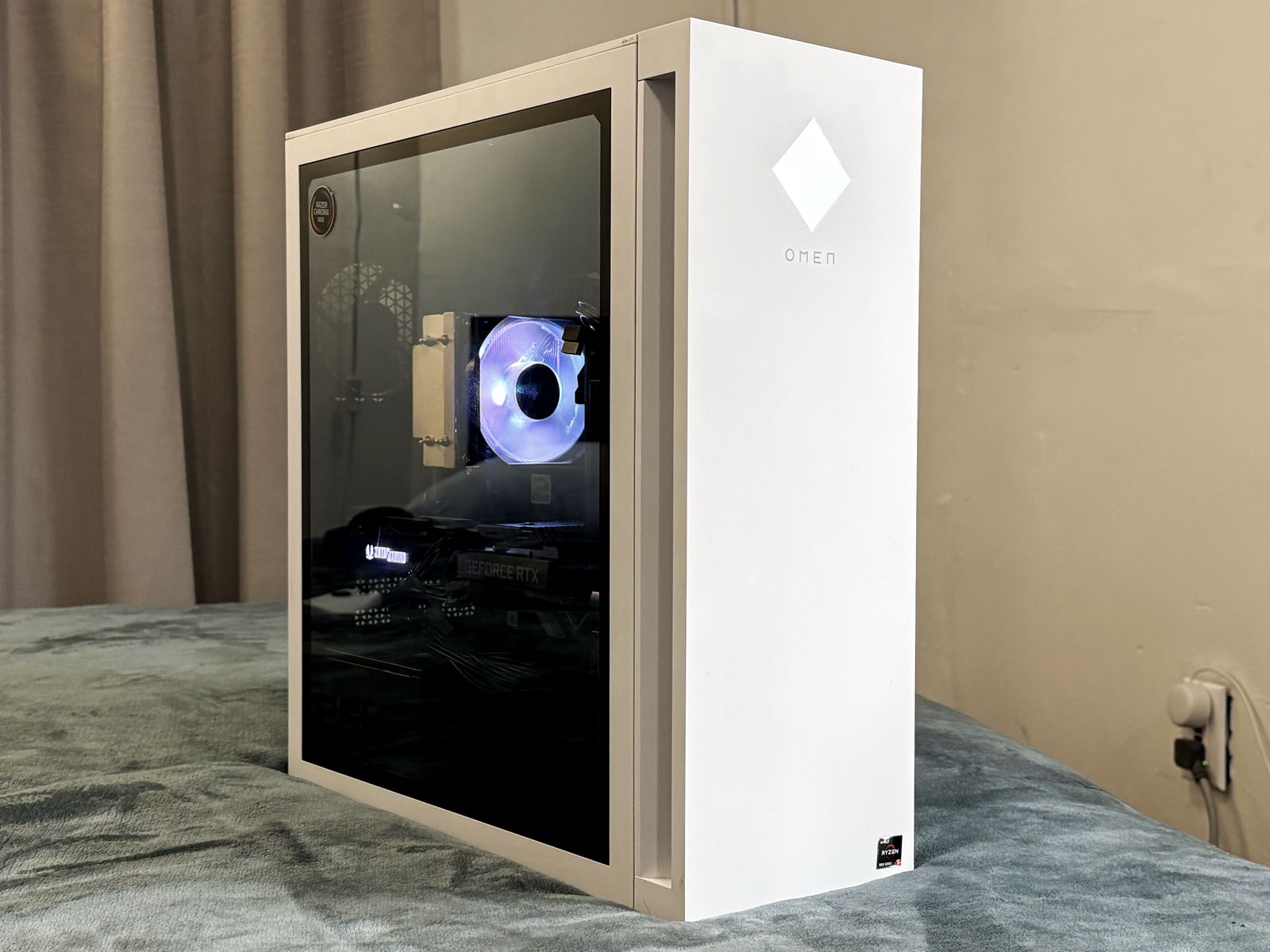 High-End Gaming PC [AMD Ryzen 5-5600G, NVIDIA RTX 3060 Ti, 16GB RAM, 500GB NVMe SSD]