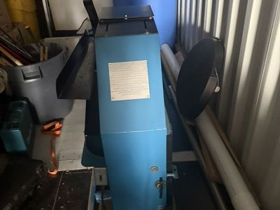 Iron Mike CA-82 Pitching Machine