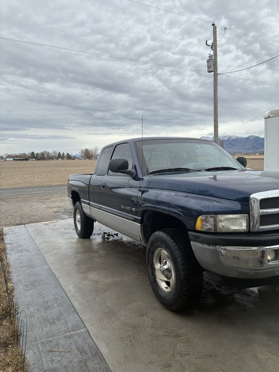 2000 Dodge Ram 1500 Laramie SLT
