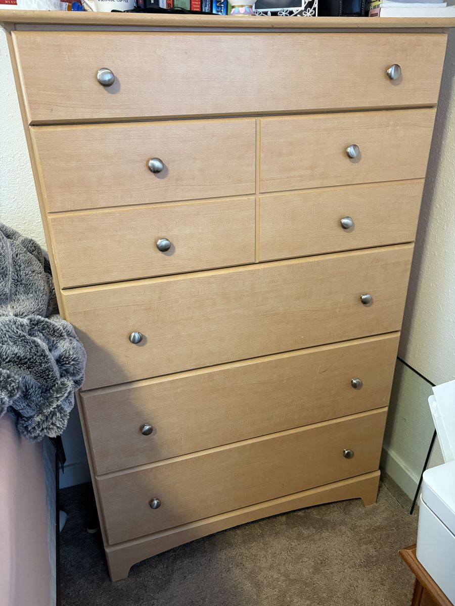 6 Drawer Dresser