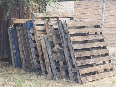Assorted Used Wooden Pallets - Great for DIY, Crafts, or Firewood