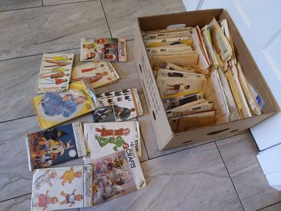 Large Lot of 75+ Vintage 70s to 90s Sewing Patterns Butterick Simplicity Kwik Sew Craft Clothing Dolls Home Decor etc