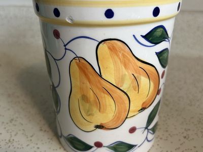 ZRIKE Brand Hand Painted Ceramic Kitchen Utensil Holder $5