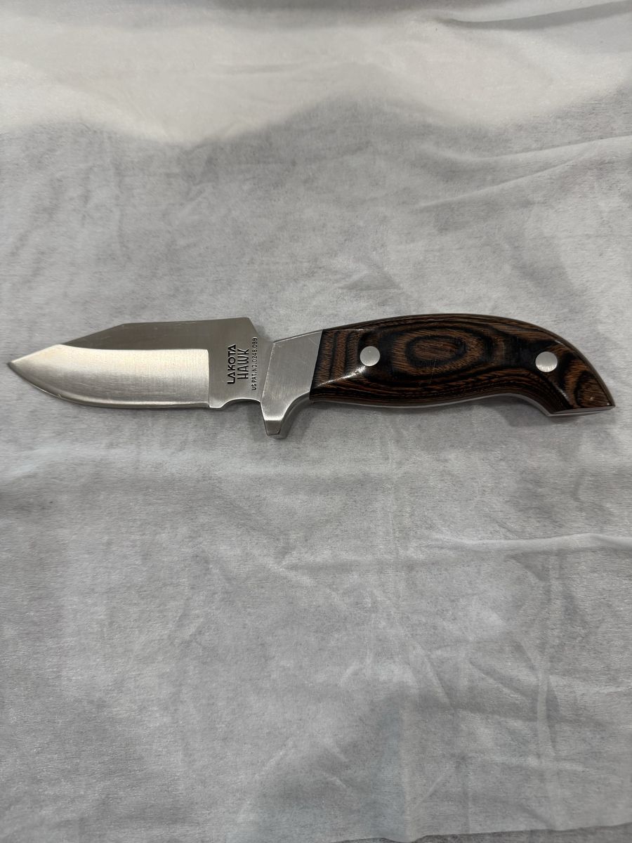 Lakota Hawk #270 Fixed Blade Hunting Knife with Box and Paperwork.