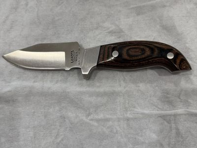 Lakota Hawk #270 Fixed Blade Hunting Knife with Box and Paperwork.