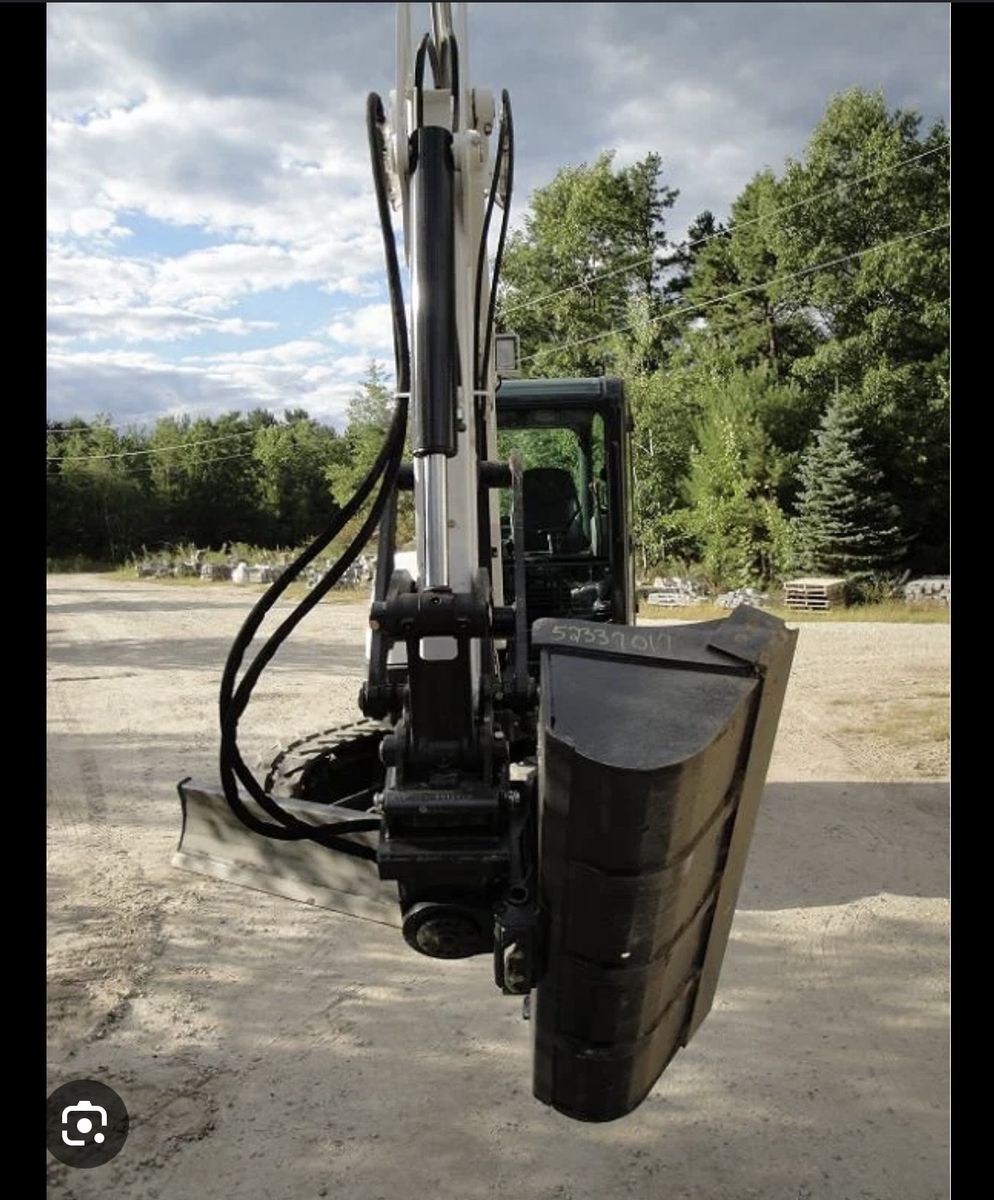 Bobcat Power Tilt Mini Excavator
