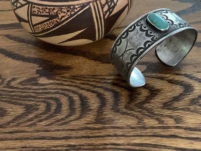 NAVAJO DESIGN HEAVY STERLING SILVER MENS CUFF BRACELET