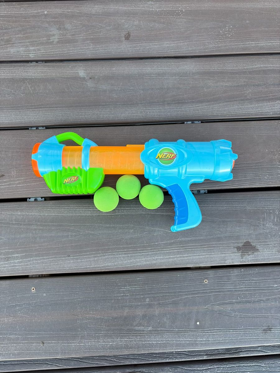 NERF Hydro Ball Blaster Water Gun with 3 Foam Balls - Blue/Orange/Green Outdoor Toy