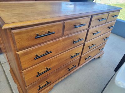 Antique 8 Drawer Chest of Drawers