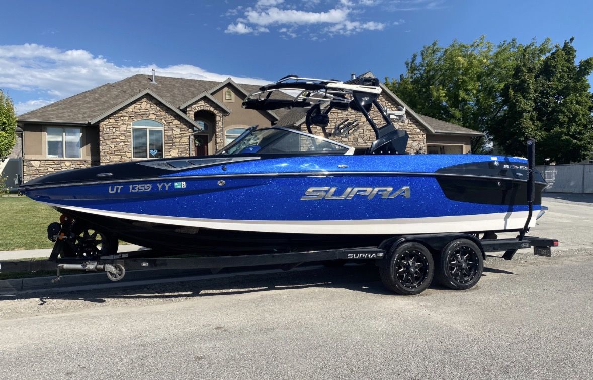 2015 Supra SE 550 - Clean Powerful Surf Boat