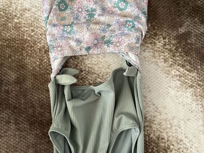 Girls clothes size 10