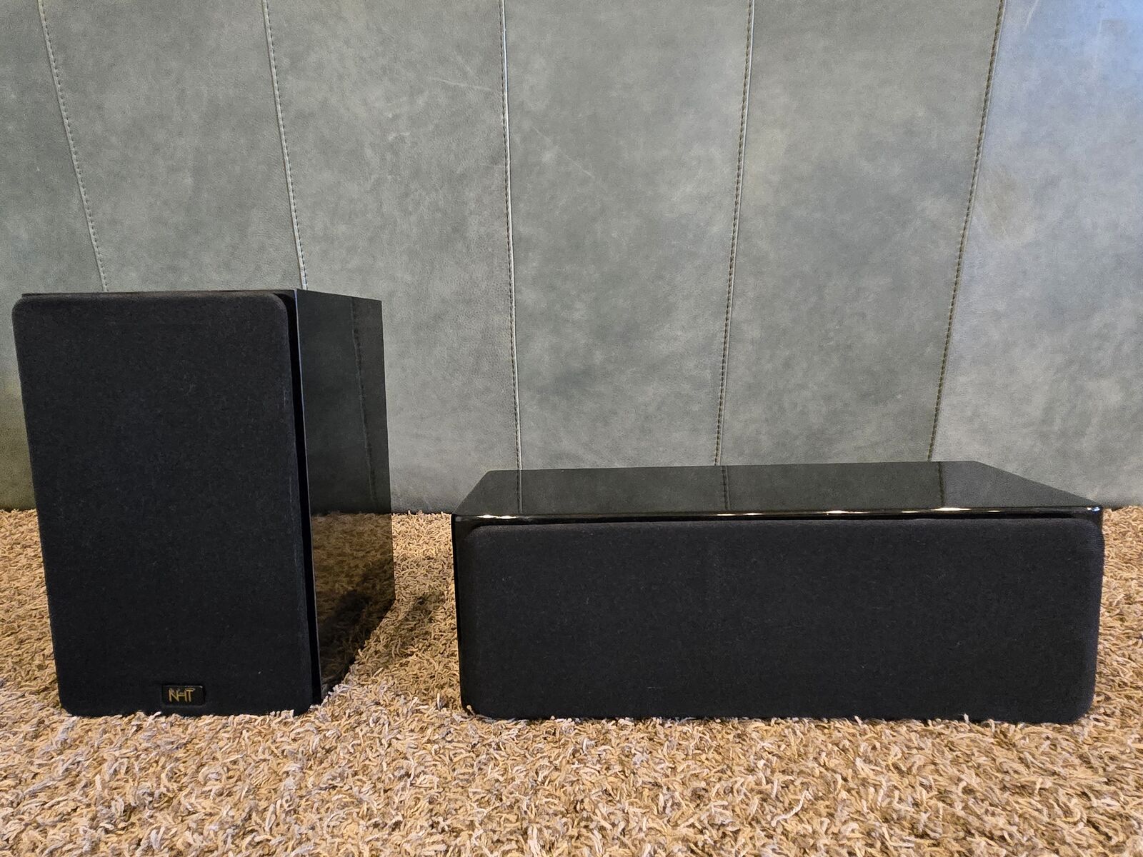 AMAZING COMPACT NHT AUDIOFILE SPEAKERS … EXCELLENT … BARGAIN PRICED