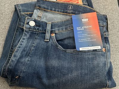 Levi’s® 541™ Athletic Taper Jeans – All Seasons Tech Stretch
