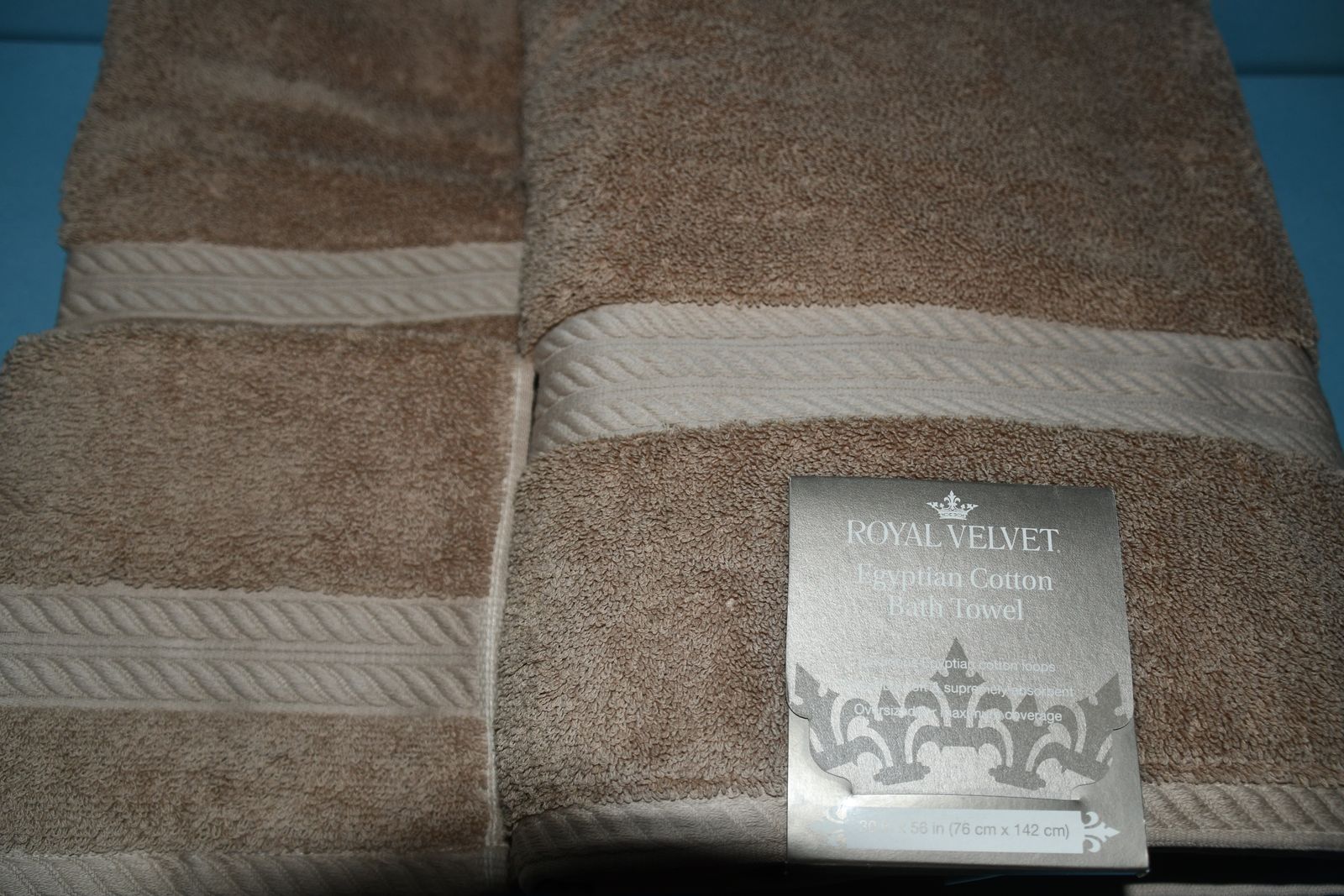 NEW 3 PIECE TOWEL SET ~ ROYAL VELVET EGYPTAIN COTTON ~ BATH, HAND & WAHCLOTH ~ ANTIQUE LINEN ~ QUALITY ~ VERY NICE!