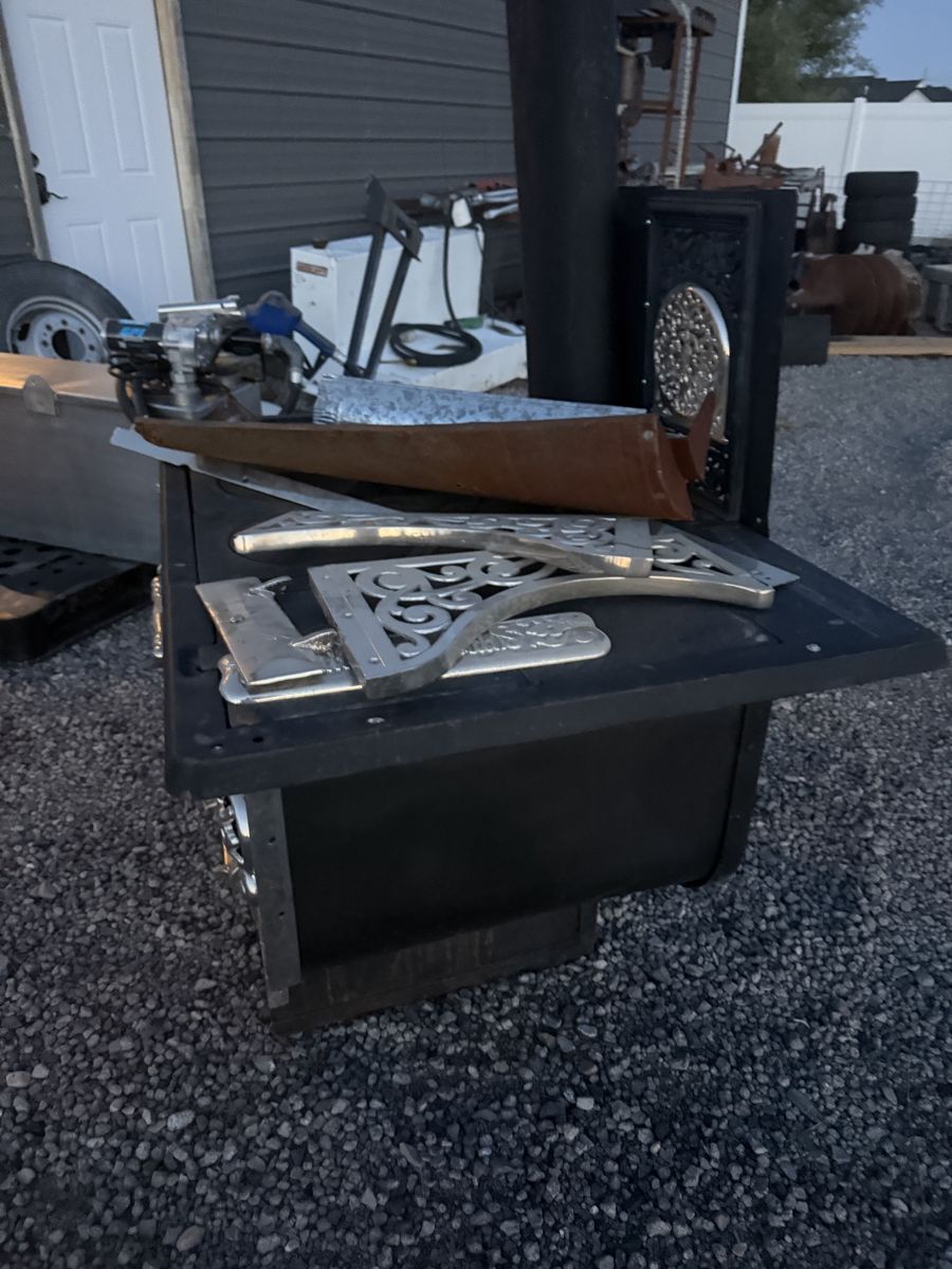 Steel Stewart Antique Wood-Burning Stove/Oven - Farmhouse Style Heater & Cooker