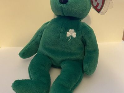 Mint 1997 TY Erin The Irish Bear With Errors