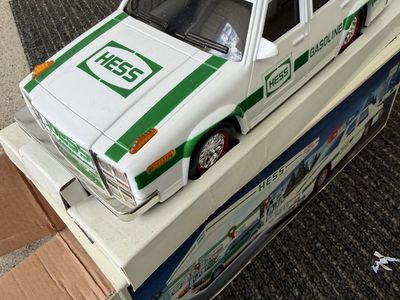 Vintage Hess Gasoline Police Car Toy with Lights & Siren - Original Box - 1989
