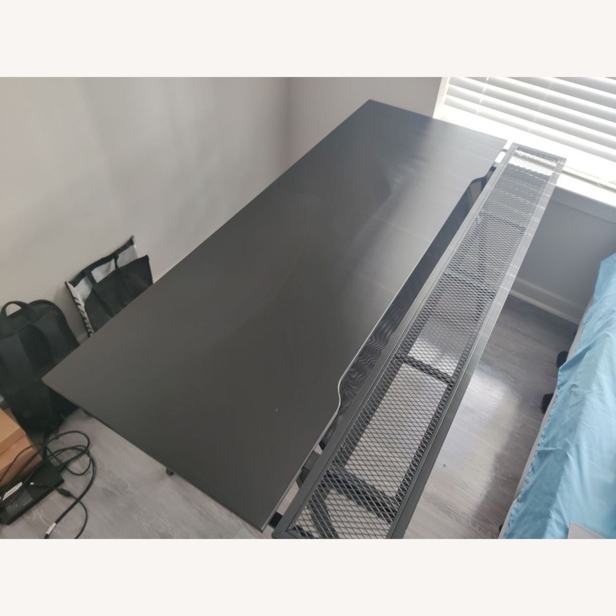 IKEA UTESPELARE Gaming Desk