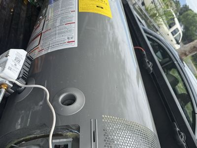 Reliance 640 Series 40-Gallon Gas Water Heater with Energy Guide