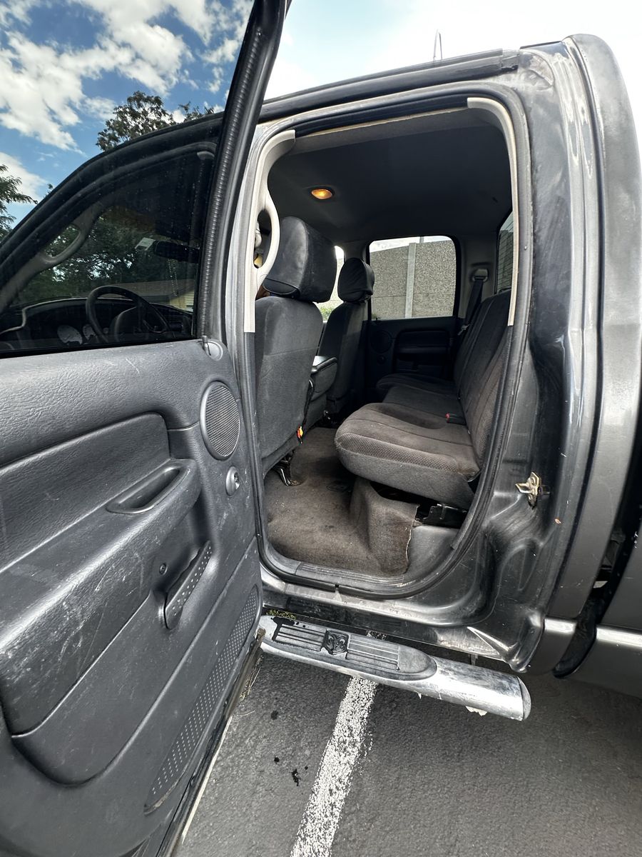 Main image 8