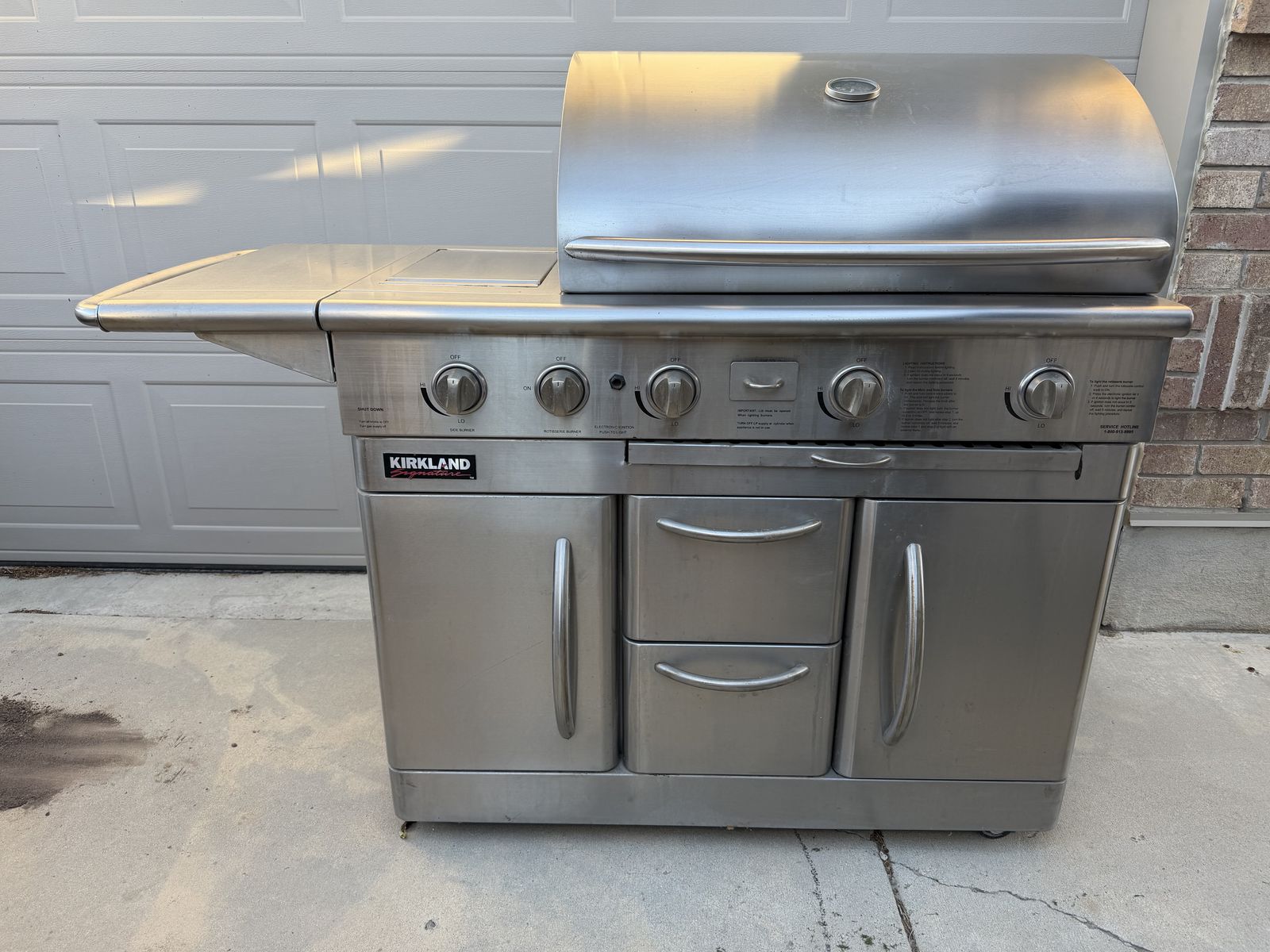 Kirkland Natural Gas Grill