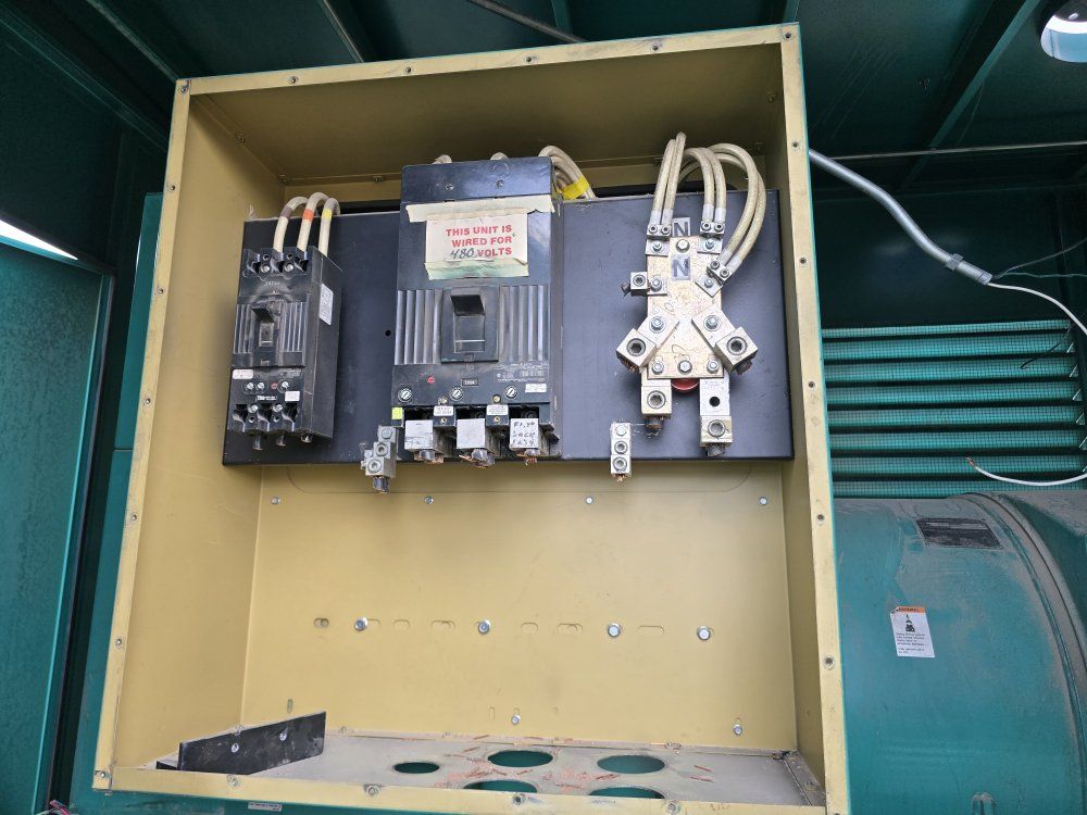 Main image 5