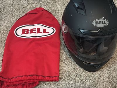 Bell DLX MIPS Qualifier motorcycle helmet