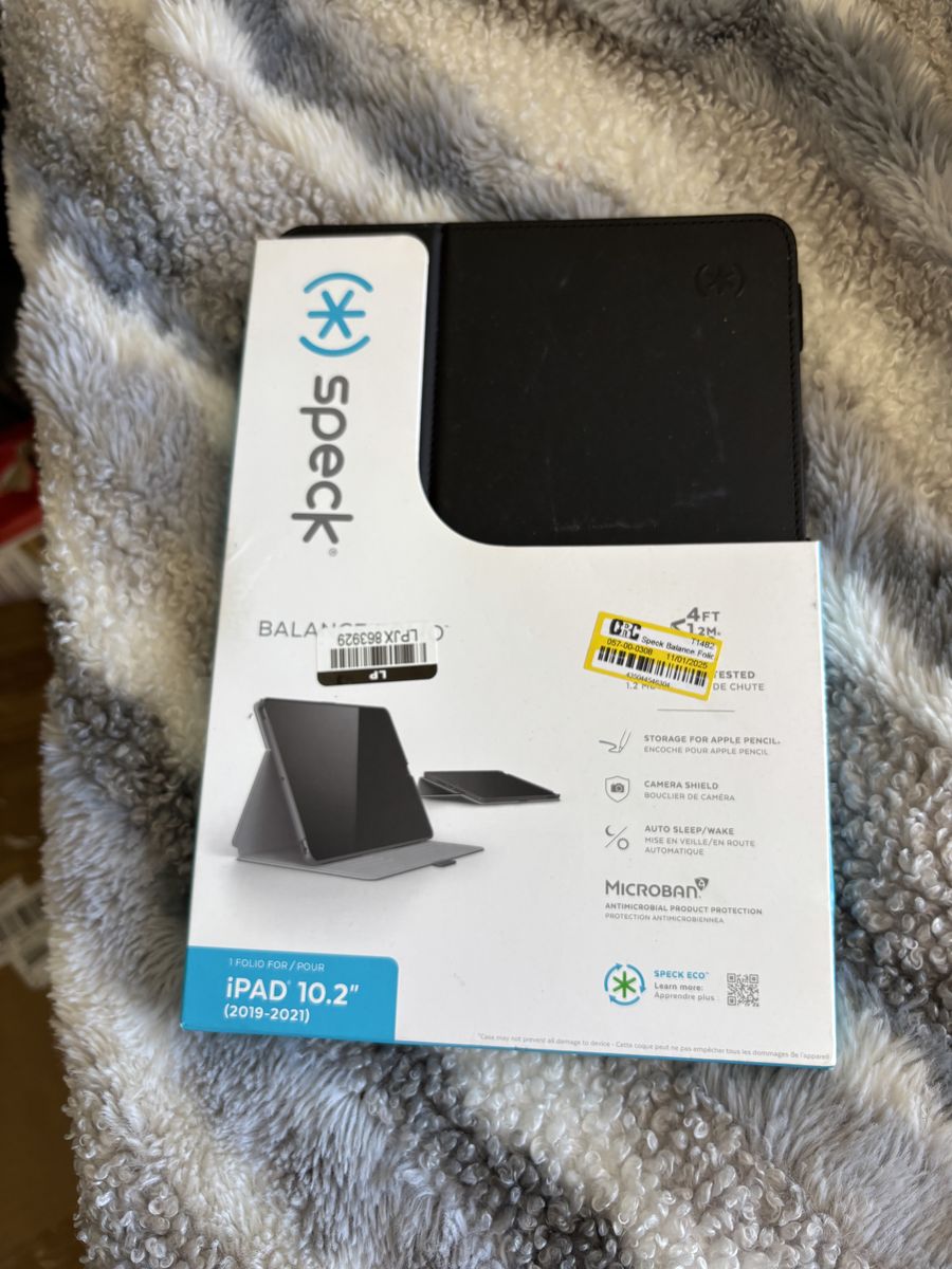 Speck Balance Folio iPad 10.2 Case