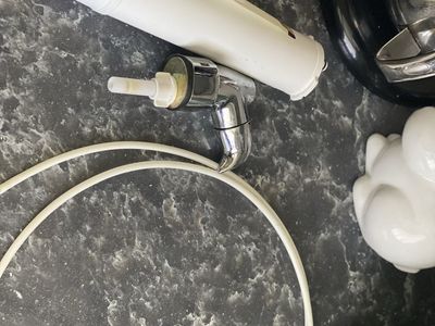 Under sink water filter