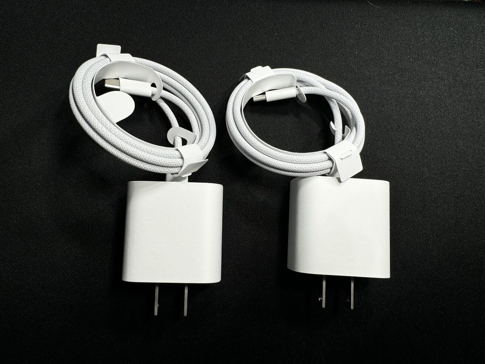 New USB-C Apple Fast Charger With Power Adapter