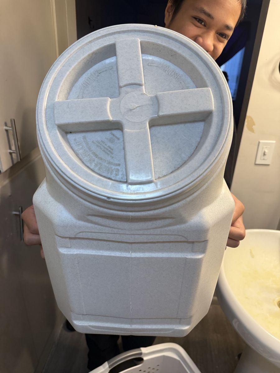 Gamma2 Pet Food Storage