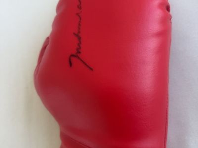 Muhammad Ali Signed Everlast Red Boxing Glove - Sports Gallery #1245 - Autographed Memorabilia