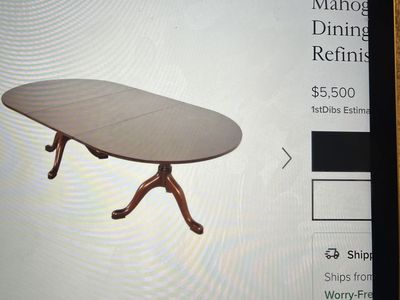 STUNNING MAHOGANY DINING ROOM TABLE