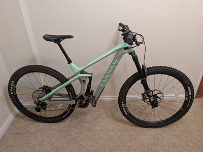 2021 Canyon Strive CF 8 Medium